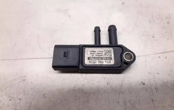 Audi A3 S3 8P Exhaust gas pressure sensor 076906051A 10560001 20DPS09003