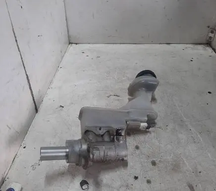 Nissan Qashqai Master brake cylinder 0204Y24278