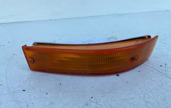 Toyota Corolla E90 Front indicator light 12308