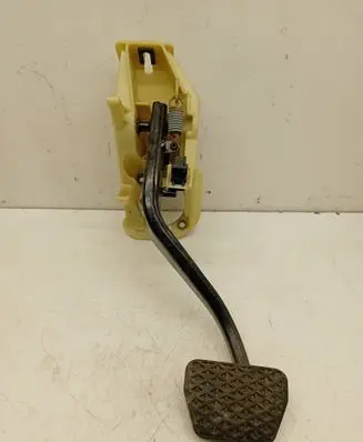 BMW 5 F10 F11 Brake pedal 6775368 4010989A