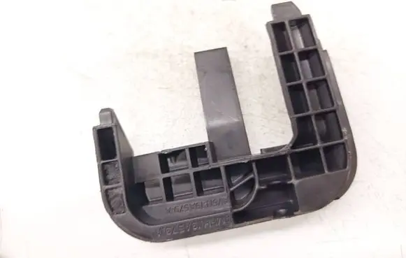 Volvo V40 Other exterior part AV6N19A579A