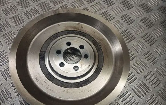 Skoda Fabia Mk1 (6Y) Flywheel R030105271D