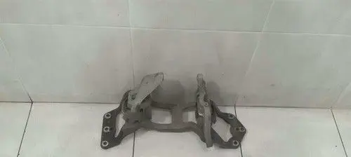 Bentley Continental Gearbox mount 3W0399263C