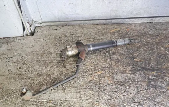 Ford Transit Fuel injector 6C1Q9K546AC 05J12157