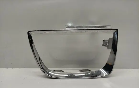 Chevrolet Camaro Rear/tail light trim molding 92197052