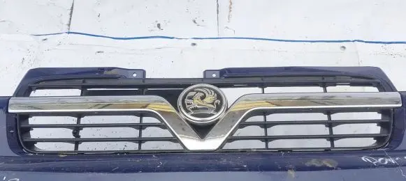 Opel Agila A Front grill