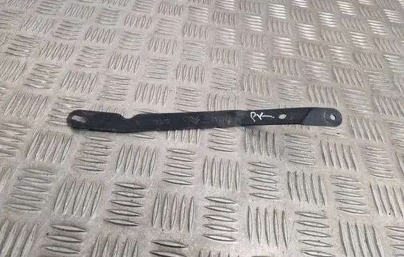 Citroen DS5 Radiator support slam panel bracket 12270 774142