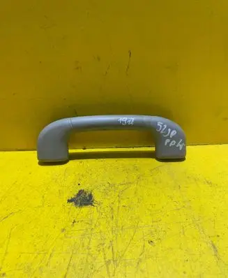 Chevrolet Captiva Front interior roof grab handle