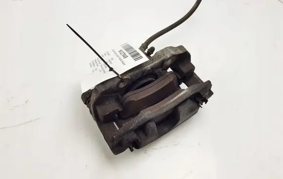 Peugeot 2008 I Front brake caliper 9805497780
