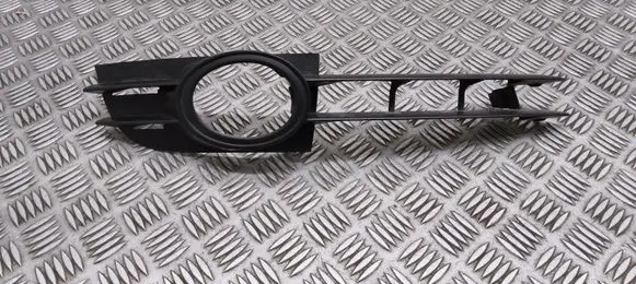 Audi A6 S6 C6 4F Front fog light trim/grill 13678