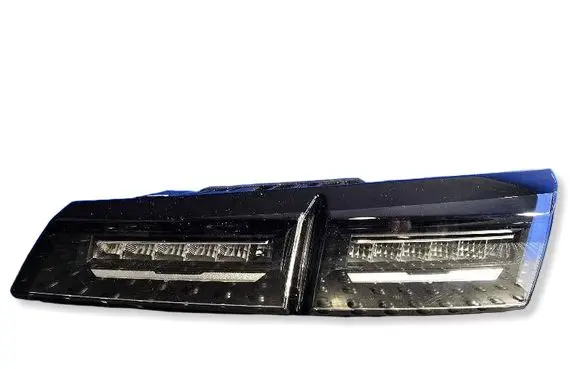 Peugeot 308 Rear/tail lights 9836300580
