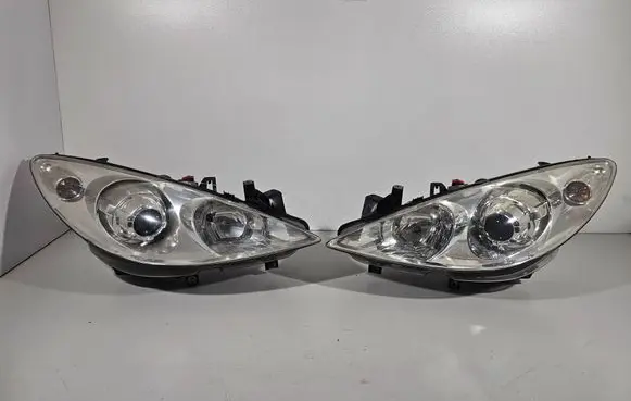 Peugeot 307 Headlight/headlamp 9655764380