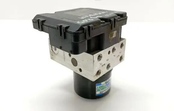 Hyundai Santa Fe ABS Pump 5890026150 BH60101110 9566026500