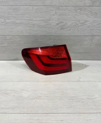 BMW 5 F10 F11 Rear/tail lights 7203233