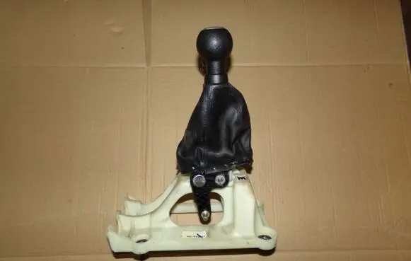 Nissan Pixo Gear shifter/selector