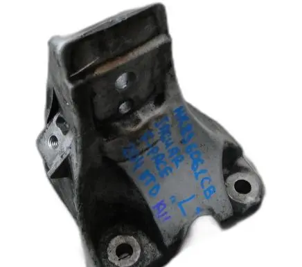 Jaguar F-Pace Engine mount bracket HK836061CB