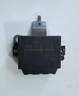Renault Master III Parking PDC control unit/module 8201015177