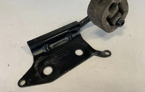 Muffler mount bracket/holder