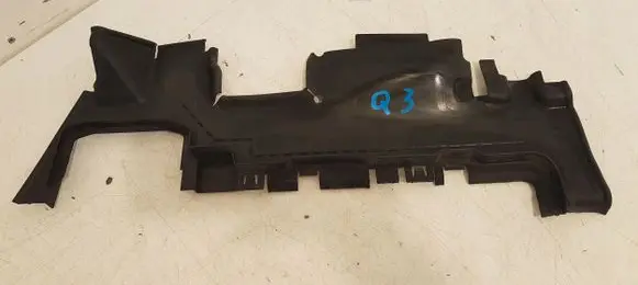 Audi Q3 8U Intercooler air guide/duct channel 8U01283M