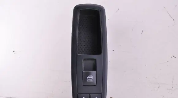 Chrysler Town & Country V Electric window control switch 68110865AA