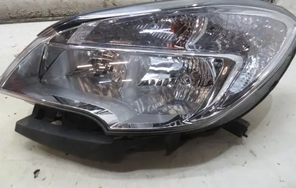 Opel Mokka Headlight/headlamp