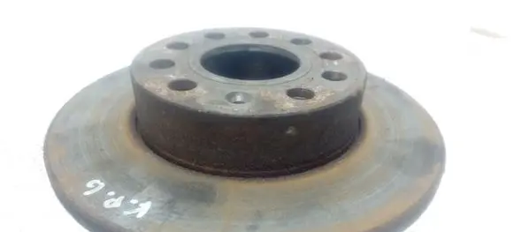 Volkswagen Touran I Rear brake disc