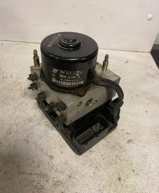 Seat Alhambra (Mk1) ABS Pump 7M0614111AE 1J0907379G 98VW2L580AD