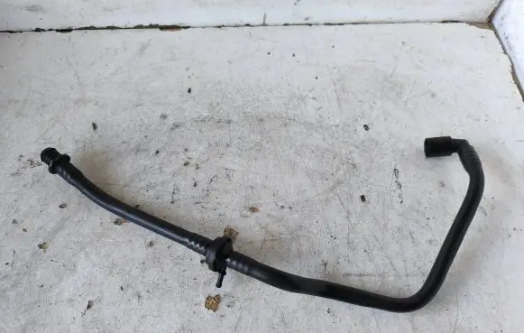 Volkswagen Multivan T5 Vacuum line/pipe/hose 7H1611931
