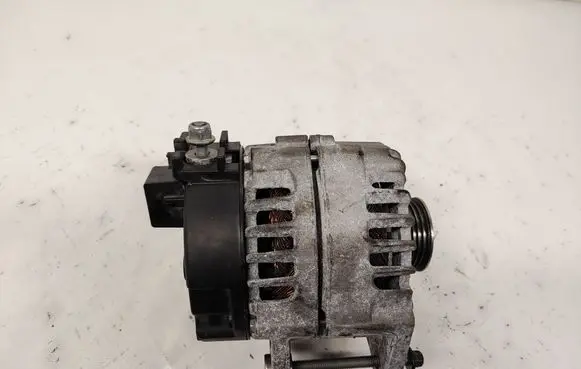Mercedes-Benz E W213 Generator/alternator A0009063903