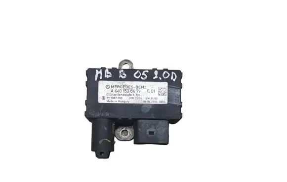 Mercedes-Benz B W245 Glow plug pre-heat relay A6401530479 899087000