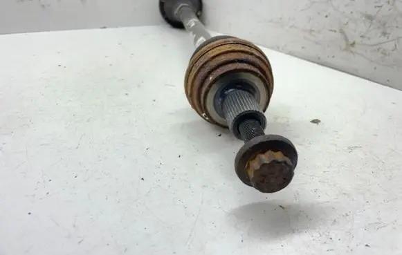 Volkswagen PASSAT B8 Rear driveshaft 3Q0501203C