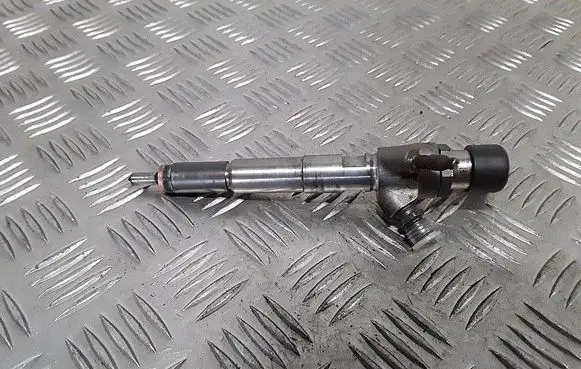 Mercedes-Benz Citan W415 Fuel injector A2C59507596
