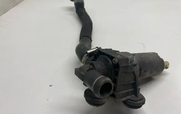 BMW 1 E81 E87 Electric auxiliary coolant/water pump 6928246