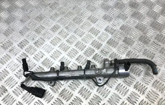 Mercedes-Benz GLK (X204) Fuel main line pipe A6510700495