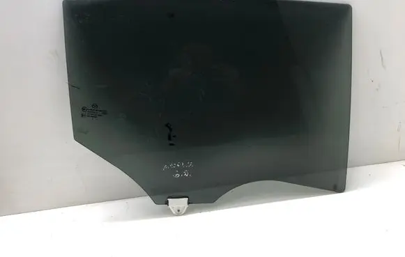 Mazda 3 III Rear door window glass 43R000359
