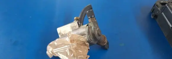 Audi A4 S4 B7 8E 8H Fuel injection high pressure pump 06f127025m