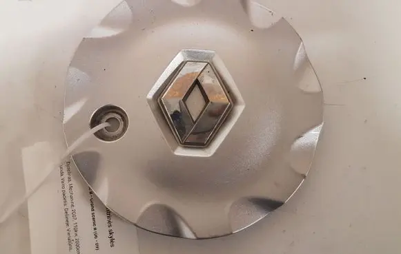 Renault Scenic II - Grand scenic II Original wheel cap 8200412202