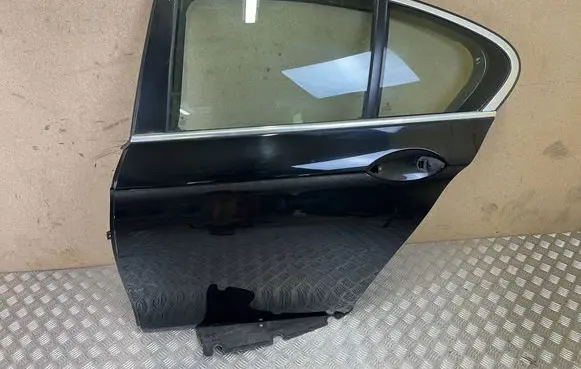 Rear door