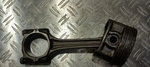 Audi A4 S4 B5 8D Piston with connecting rod 058
