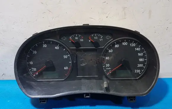 Volkswagen Polo Speedometer (instrument cluster) 6Q0920820