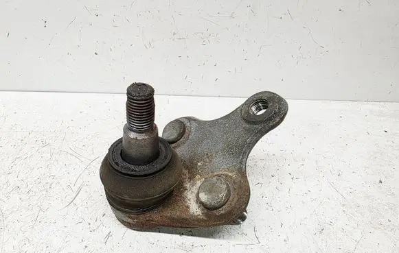 Toyota RAV 4 (XA40) Front ball joint 4333049095 4333049215
