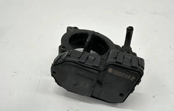 Mercedes-Benz E W212 Engine shut-off valve A6510900370