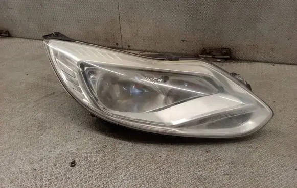 Ford Focus Headlight/headlamp BM5113W029