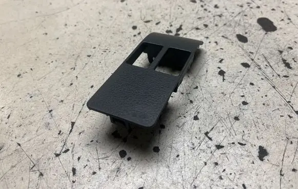 Nissan X-Trail T30 Other interior part 68486EQ000
