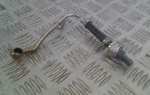 BMW 3 F30 F35 F31 Exhaust pressure sensor 8507634
