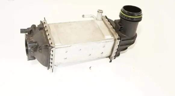 Volkswagen Golf VIII Intercooler radiator 05C145785C