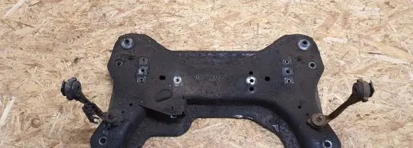 Nissan Primastar Front subframe