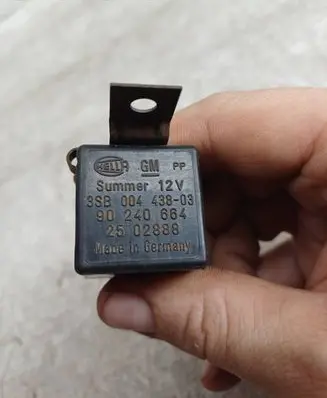 Opel Frontera A Other relay 90240664