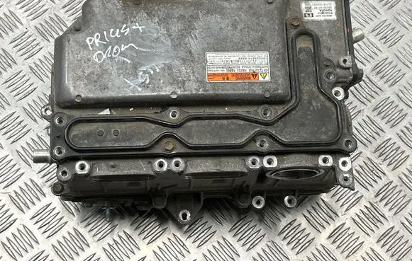 Toyota Prius+ (ZVW40) Voltage converter inverter G920047162 2E1247162