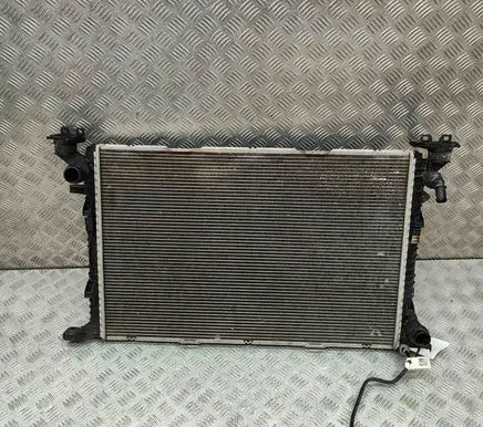 Audi A7 S7 4G Coolant radiator 8K0121251H